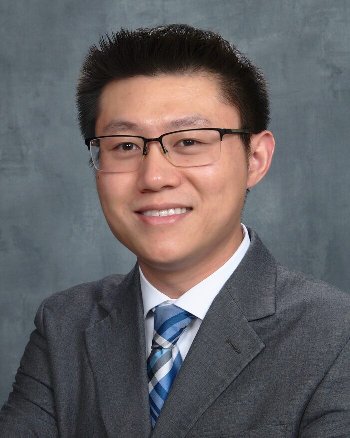 Zuwu Zhou DDS